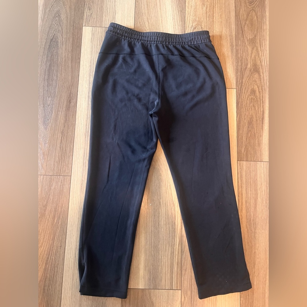 Lululemon Athletica Black Relaxed Pants - Picture 4 of 5